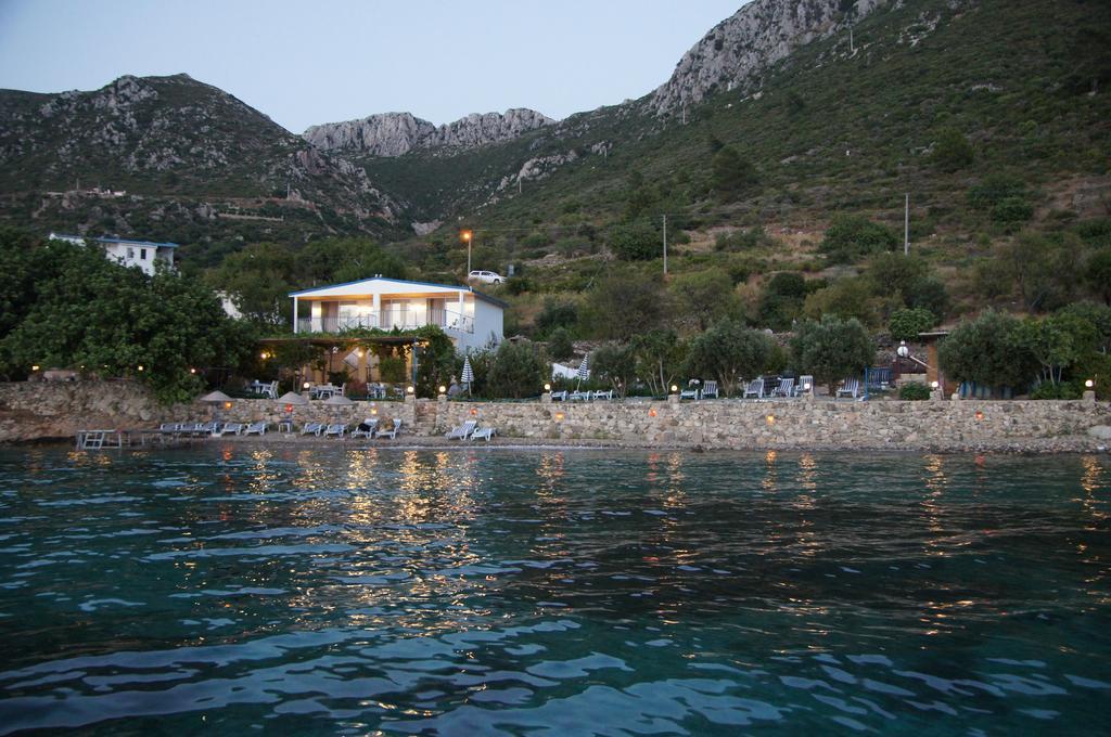 Mavi Akvaryum Pension Sogut (Aegean) Exterior foto