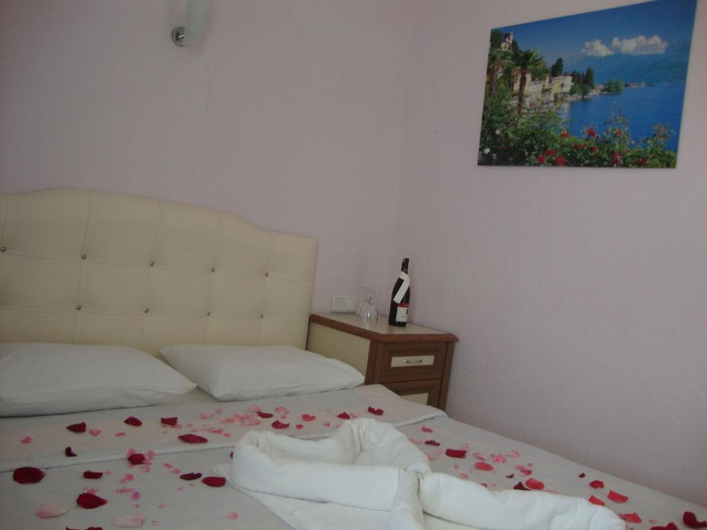 Mavi Akvaryum Pension Sogut (Aegean) Exterior foto